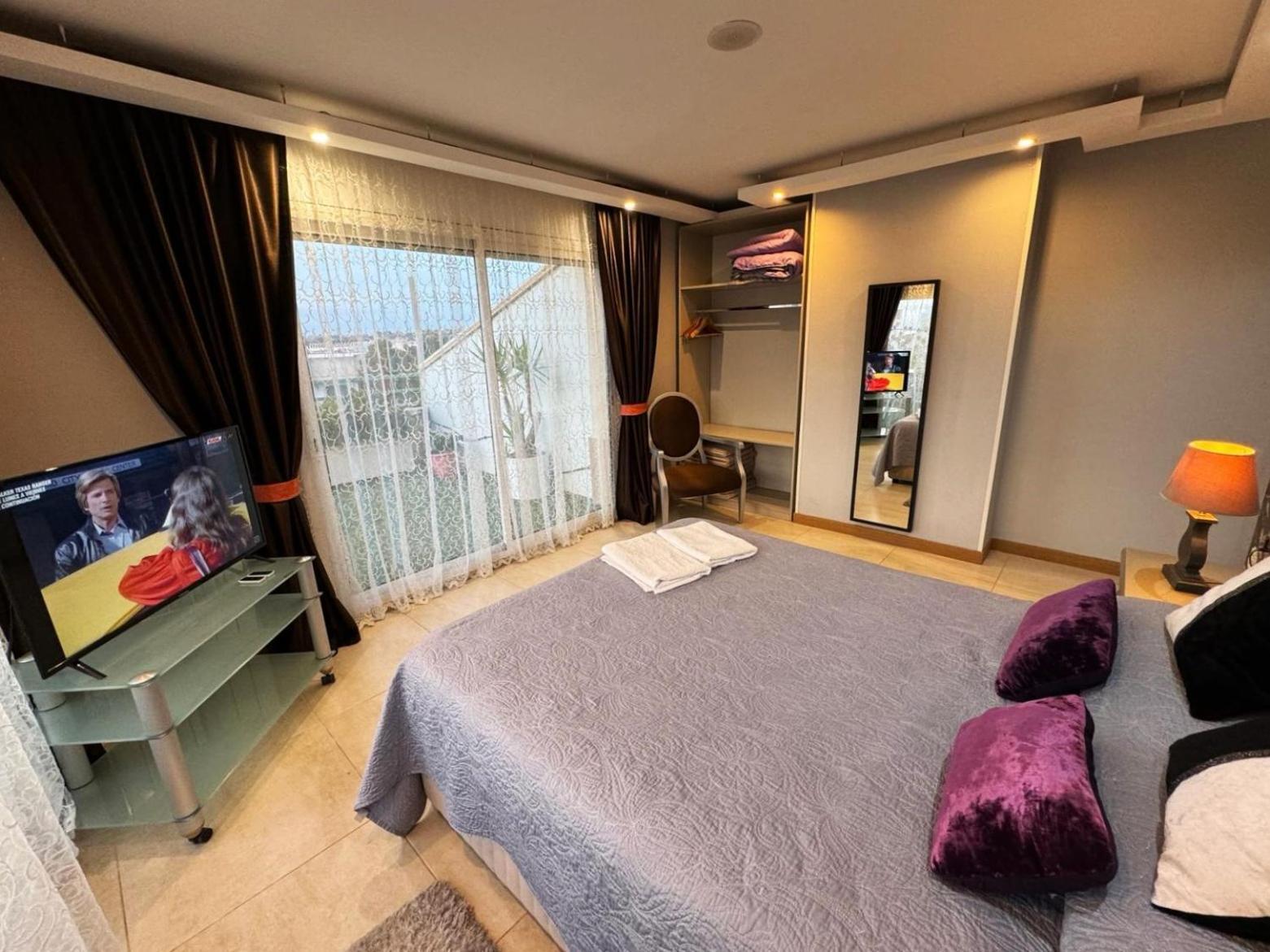 Apartamento Amposta Salou Eksteriør bilde
